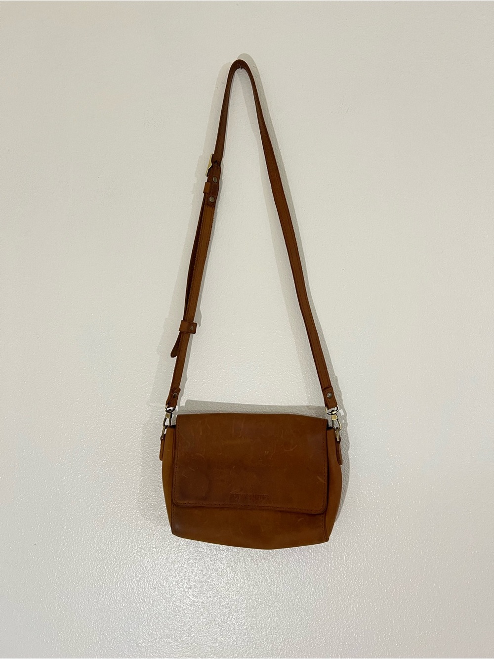Portland Leather Metro Medium Crossbody Bag with Adjustable Strap